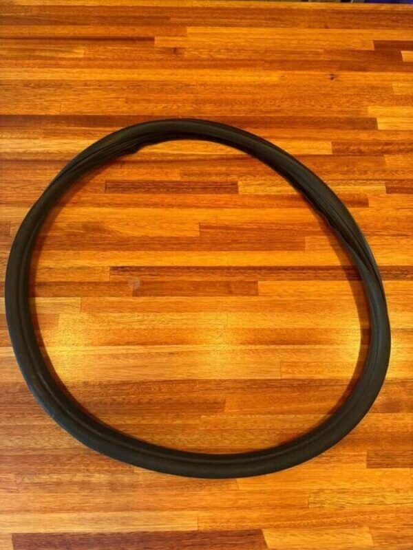 Ambulance door top glass rubber