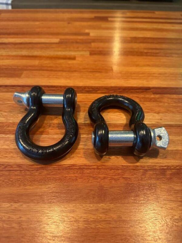 Shackle Bow