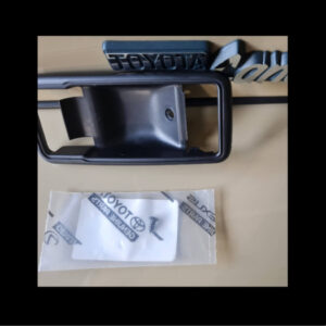 Bezel handle to door screws each 2 of