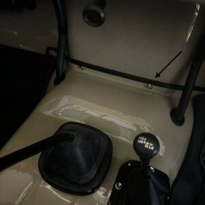 Windscreen Hinge screws post 78 each 16 of